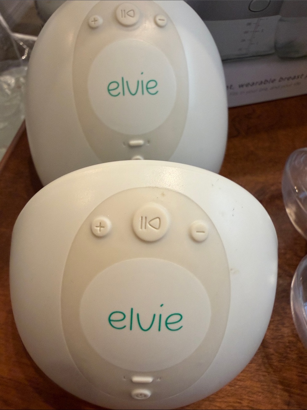 Elvie Double Electric Breast Pump Set in White - Picture 2 of 9